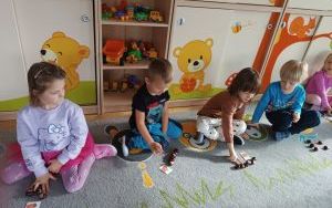 Jesienne zajęcia w grupie Misie (3)