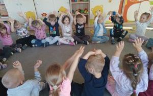 Jesienne zajęcia w grupie Misie (5)
