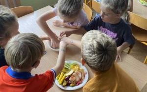 Owocowo warzywny tydzień w grupie Słoneczka  (18)