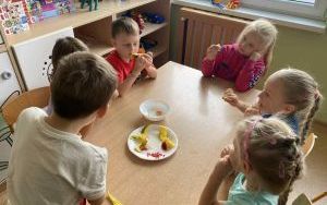 Owocowo warzywny tydzień w grupie Słoneczka  (7)