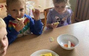 Owocowo warzywny tydzień w grupie Słoneczka  (8)