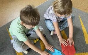 Słoneczka poznają zawód listonosza  (10)