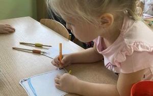 Słoneczka poznają zawód listonosza  (15)