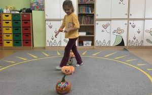 Dzień Edukacji Narodowej - Tydzień kolorów w grupie „Słoneczka”  (18)