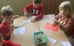 Dzień Edukacji Narodowej - Tydzień kolorów w grupie „Słoneczka”  (1)