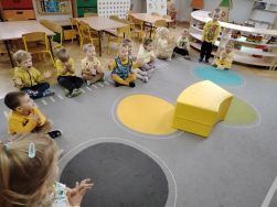 Tydzień pełen kolorów w grupie Krasnali (4)
