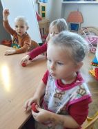Tydzień pełen kolorów w grupie Krasnali (10)