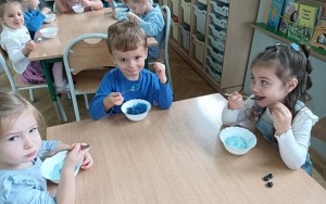 Kolory (5)