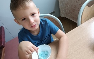 Kolory (9)