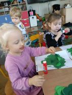 Krasnale poznają zdrowe jesienne warzywa (4)