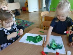 Krasnale poznają zdrowe jesienne warzywa (5)