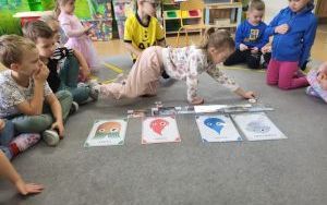 Słoneczka badają żywioły (7)