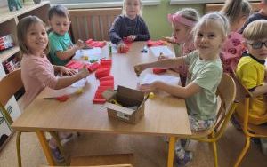 Słoneczka badają żywioły (3)