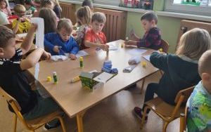 Słoneczka badają żywioły (4)