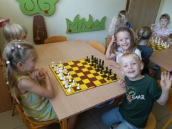 Zuchu i Słoneczka w świecie szachów (8)