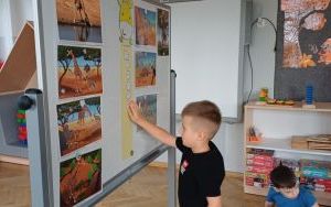 Dzień życzliwości w grupie Pszczółki  (6)