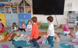 Dzień Pluszowego Misia w grupie Smerfy  (5)