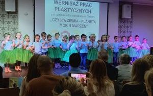 Wernisaż Prac Plastycznych pt. „Czysta Ziemia - planeta moich marzeń”. (6)
