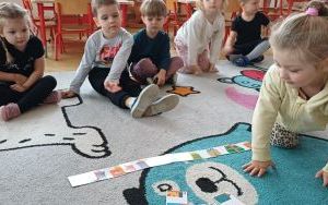 Mikołajki w grupie Smerfy  (5)
