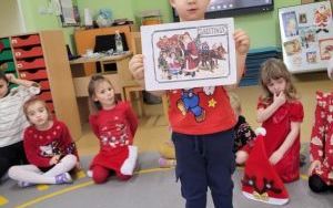 Mikołaj spełnia marzenia w Słoneczkach (10)