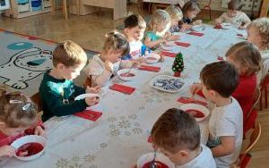 Święta tuż, tuż - grupa Smerfy (6)