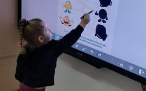 Święta tuż, tuż - grupa Smerfy (1)