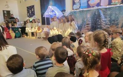 Przygotowania do Świąt Bożego Narodzenia w Słoneczkach (6)