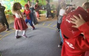 Słoneczka na balu karnawałowym (3)