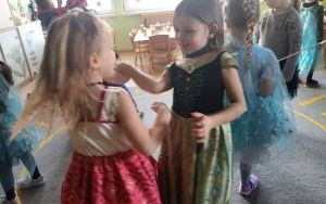 Słoneczka na balu karnawałowym (6)