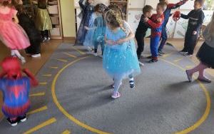 Słoneczka na balu karnawałowym (5)