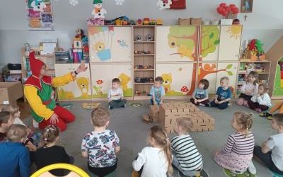 Warsztaty z klockami kartonowymi (20)