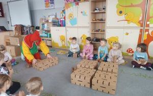 Warsztaty z klockami kartonowymi (12)