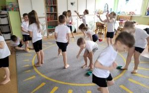 Słoneczka zakładają  Zielony Ogródek w sali (5)