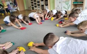 Słoneczka zakładają  Zielony Ogródek w sali (7)