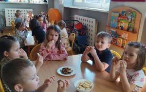 Dzień Kobiet w grupie Misie (16)