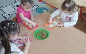 Powitanie wiosny - grupa Smerfy  (2)