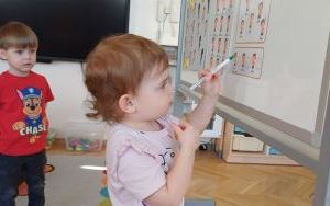 Powitanie wiosny - grupa Smerfy  (6)