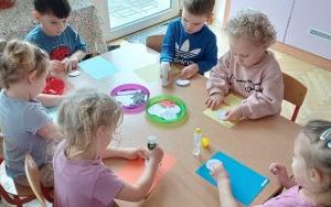 Powitanie wiosny - grupa Smerfy  (13)