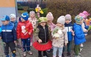 Powitanie wiosny - grupa Smerfy  (11)