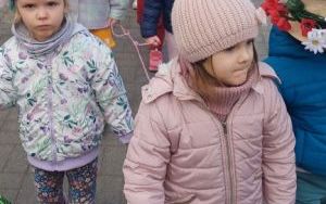 Powitanie wiosny - grupa Smerfy  (7)