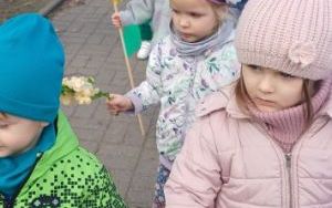 Powitanie wiosny - grupa Smerfy  (10)