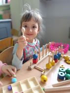 Krasnale żegnają zimę i witają wiosnę (8)