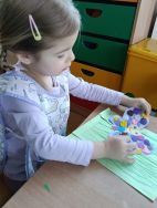 Krasnale żegnają zimę i witają wiosnę (12)
