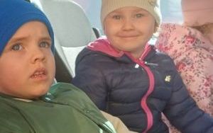 Żołnierze z wizytą u Smerfów i Słoneczek  (6)