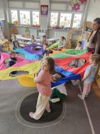 Krasnale - mali badacze przyrody (17)