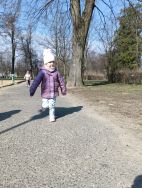 Wiosenny jogging w parku (14)