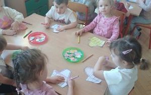 Smerfy poznają zawód sprzedawcy  (7)