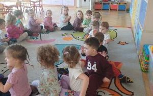 Smerfy poznają zawód sprzedawcy  (9)