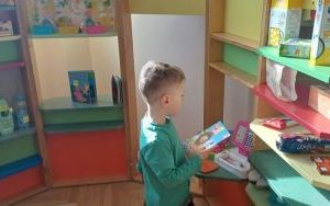 Smerfy poznają zawód sprzedawcy  (2)