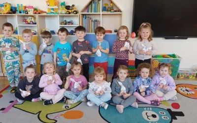 Tradycje Wielkanocne w grupie Smerfy (11)